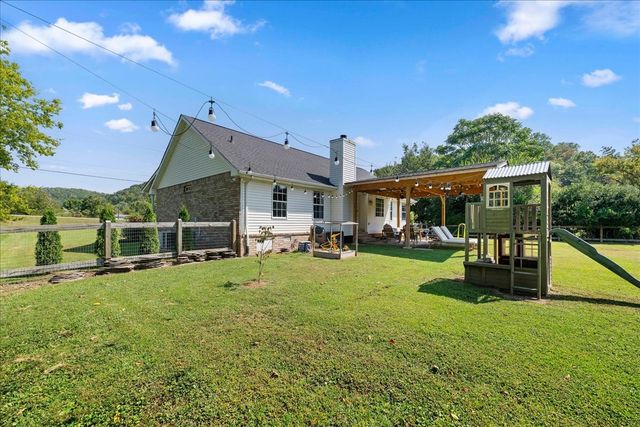 3011 Tyree Springs Rd, Hendersonville, TN 37075
