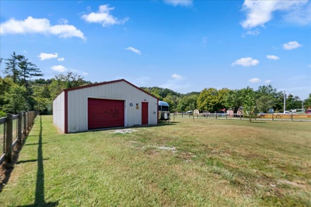 3011 Tyree Springs Rd, Hendersonville, TN 37075