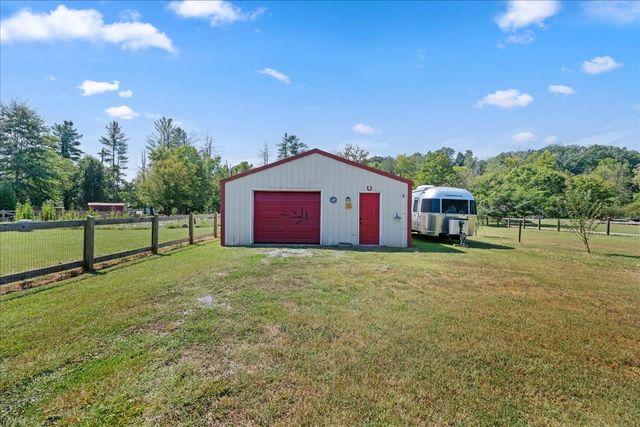 3011 Tyree Springs Rd, Hendersonville, TN 37075