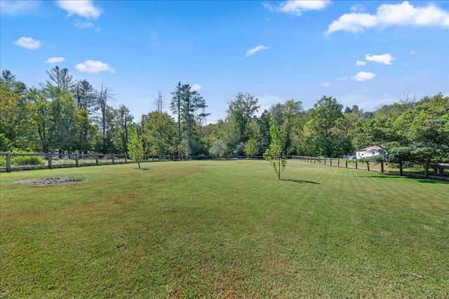 3011 Tyree Springs Rd, Hendersonville, TN 37075