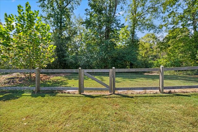 3011 Tyree Springs Rd, Hendersonville, TN 37075