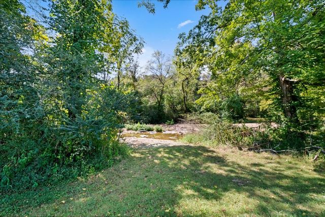 3011 Tyree Springs Rd, Hendersonville, TN 37075