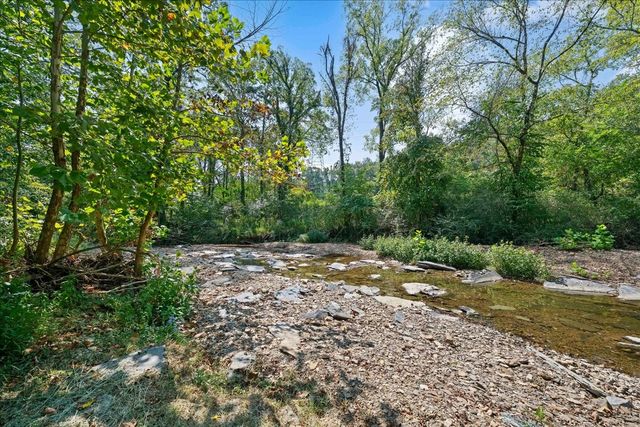 3011 Tyree Springs Rd, Hendersonville, TN 37075