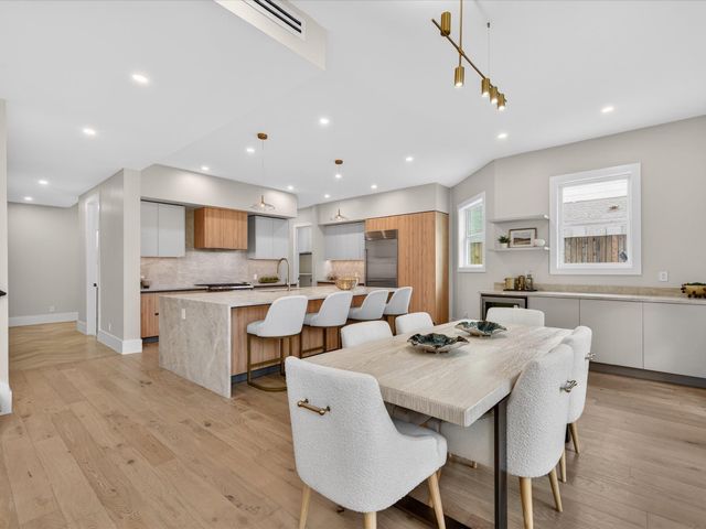 2808 Quenby Avenue, West University Place, TX 77005