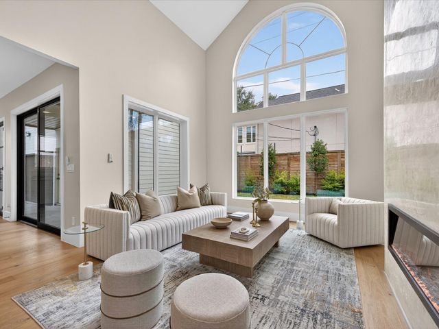 2808 Quenby Avenue, West University Place, TX 77005