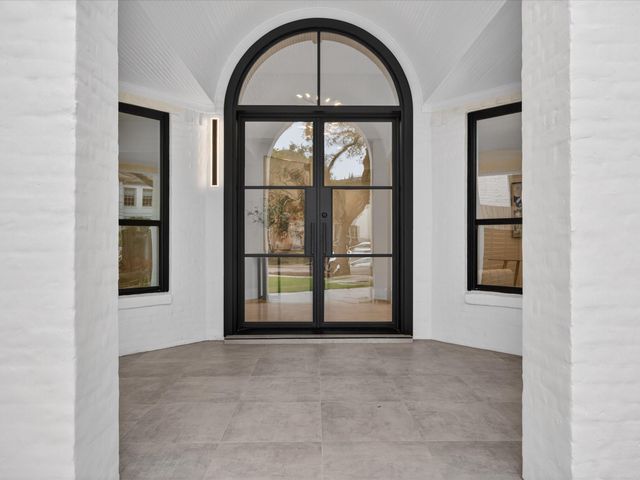 2808 Quenby Avenue, West University Place, TX 77005