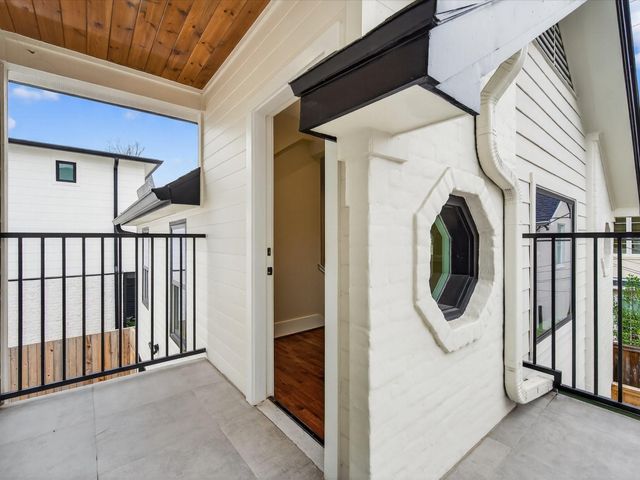 2808 Quenby Avenue, West University Place, TX 77005