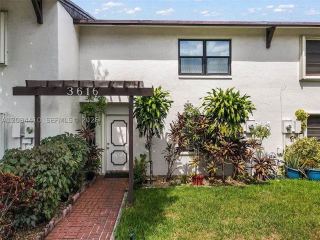 3616 SW 68th Ln 4-D, Miramar, FL 33023