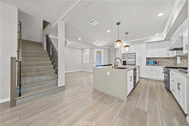 314 S Moore B, Monterey Park, CA 91754