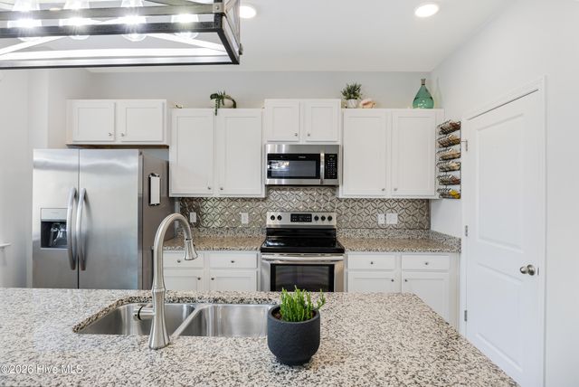 1549 St Joseph Drive SE, Bolivia, NC 28422