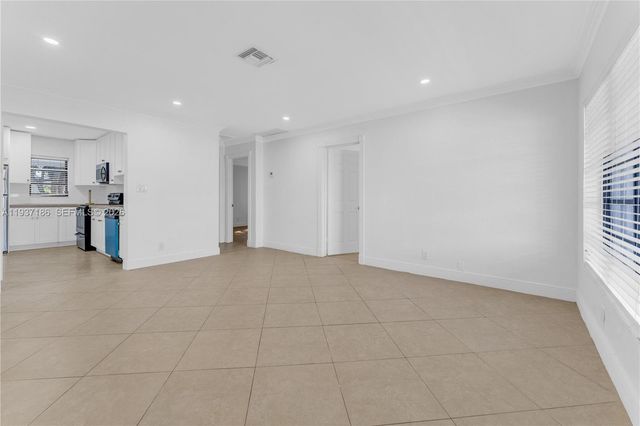 5208 NE 5th Ave 0, Oakland Park, FL 33334