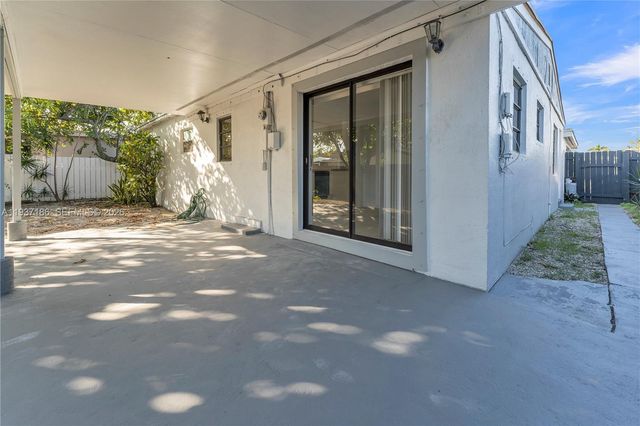 5208 NE 5th Ave 0, Oakland Park, FL 33334