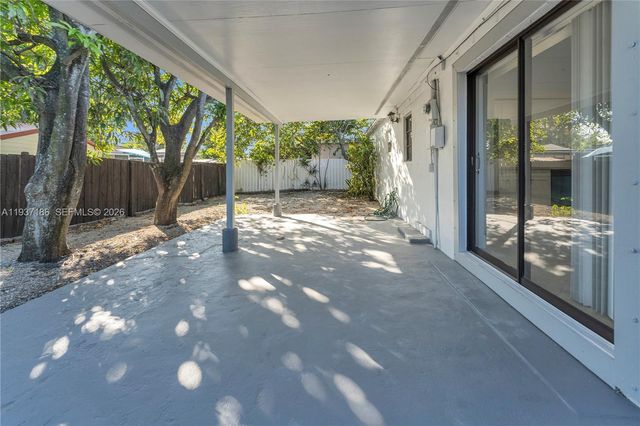 5208 NE 5th Ave 0, Oakland Park, FL 33334