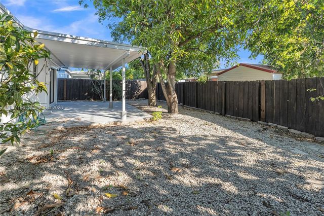 5208 NE 5th Ave 0, Oakland Park, FL 33334