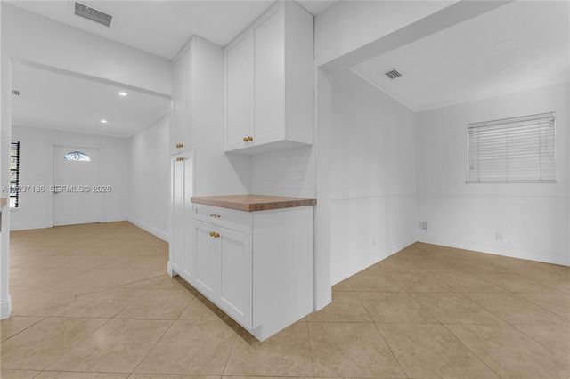 5208 NE 5th Ave 0, Oakland Park, FL 33334