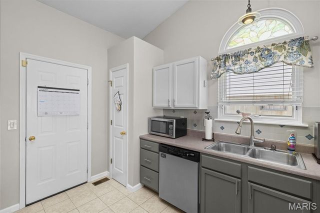 1086 Schumacher Road, Unincorporated, MO 63026