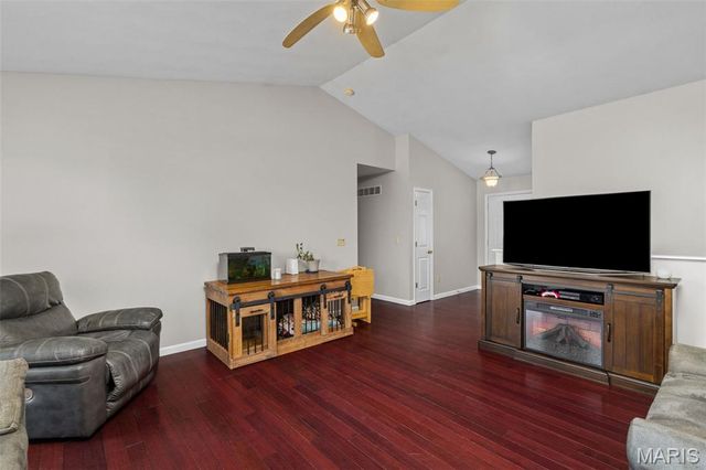 1086 Schumacher Road, Unincorporated, MO 63026