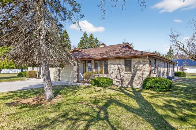 600 Thomas Street, Hemlock, MI 48626
