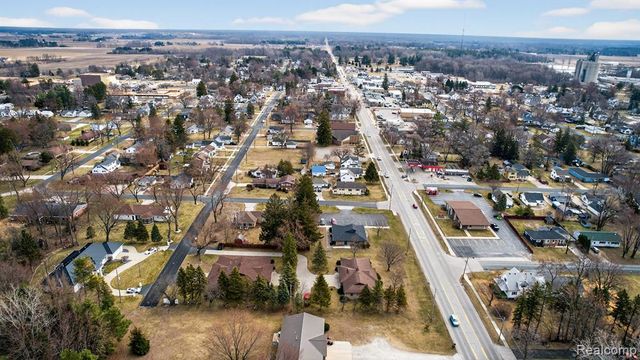600 Thomas Street, Hemlock, MI 48626