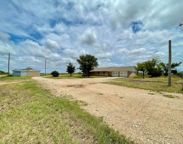 2253 E Valley Drive, San Angelo, TX 76905