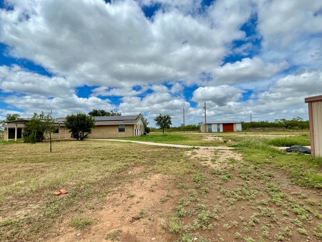 2253 E Valley Drive, San Angelo, TX 76905