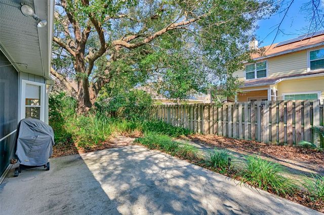 4249 NW 37TH TERRACE, Gainesville, FL 32605