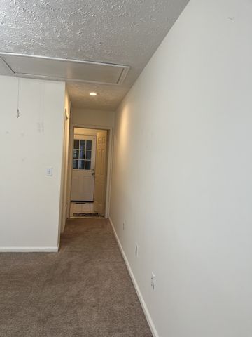 2047 Horncastle Dr, Murfreesboro, TN 37130