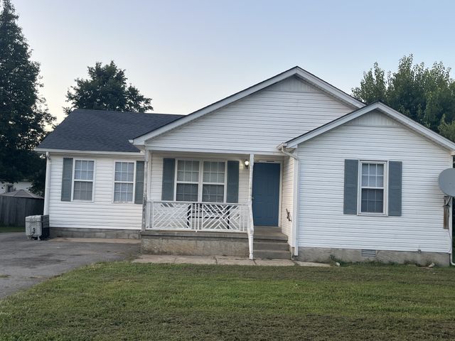 2047 Horncastle Dr, Murfreesboro, TN 37130