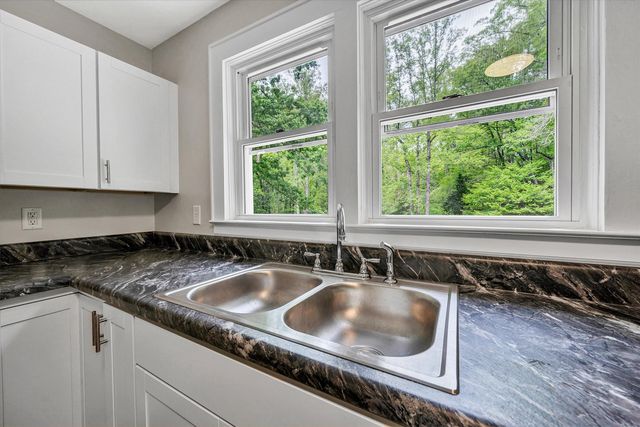 17500 Franklin ST, Ferrum, VA 24088