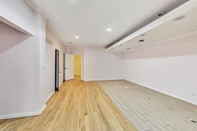 3125 N Lincoln Avenue C, Chicago, IL 60657