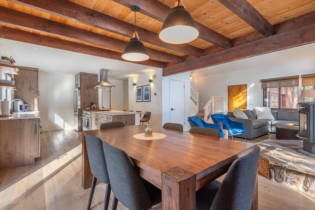 15310 Northwoods Boulevard, Truckee, CA 96161