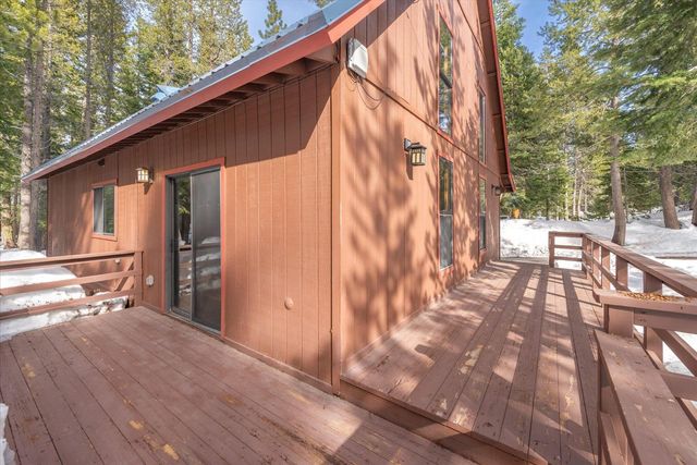 15310 Northwoods Boulevard, Truckee, CA 96161