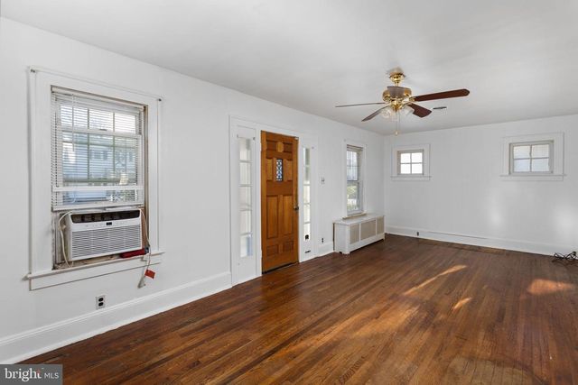 140 MADDOCK AVE, Hamilton, NJ 08610