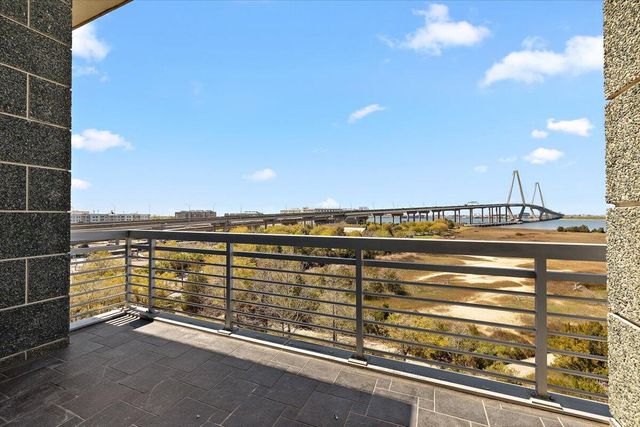 252 Cooper River Drive, Mount Pleasant, SC 29464