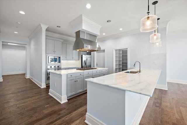 252 Cooper River Drive, Mount Pleasant, SC 29464