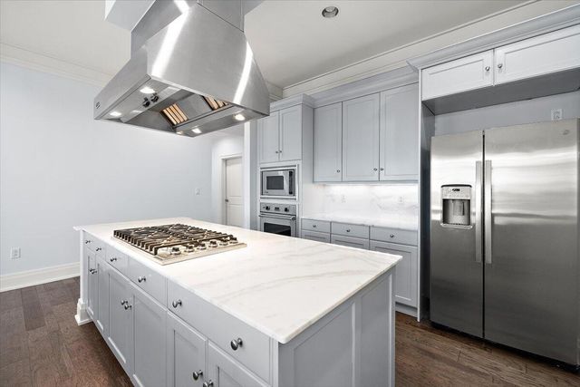 252 Cooper River Drive, Mount Pleasant, SC 29464