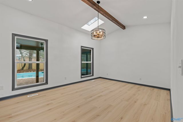 10001 SE Greenview Drive SE, Huntsville, AL 35803