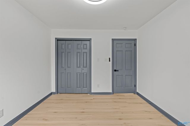 10001 SE Greenview Drive SE, Huntsville, AL 35803