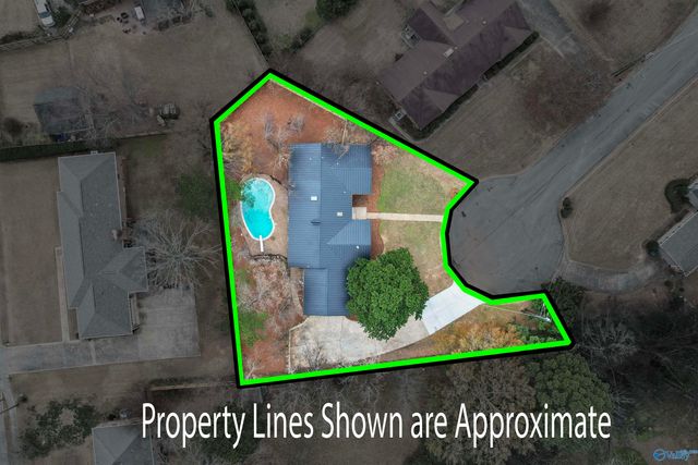 10001 SE Greenview Drive SE, Huntsville, AL 35803