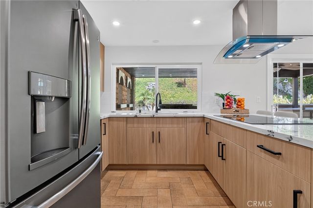 18593 Asuncion Street, Porter Ranch, CA 91326