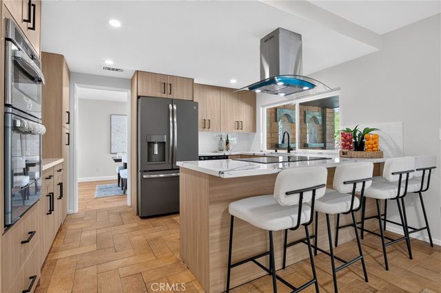 18593 Asuncion Street, Porter Ranch, CA 91326