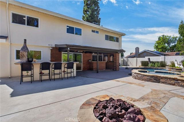 18593 Asuncion Street, Porter Ranch, CA 91326