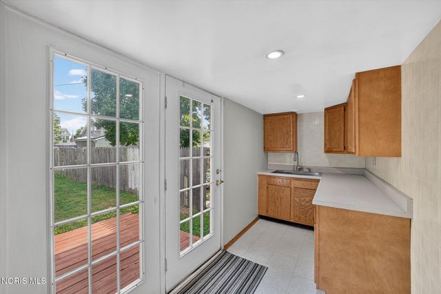 2708 122nd Street, Toledo, OH 43611