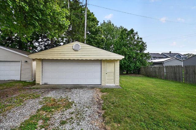 2708 122nd Street, Toledo, OH 43611