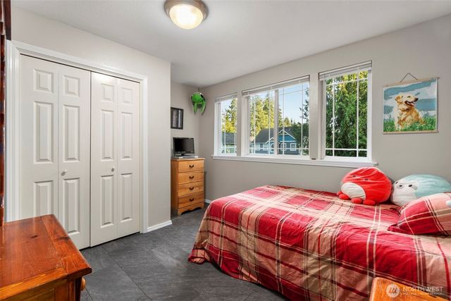 5104 41st Avenue SE, Lacey, WA 98503