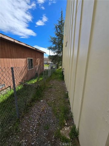 13920 Manakee, Clearlake, CA 95422
