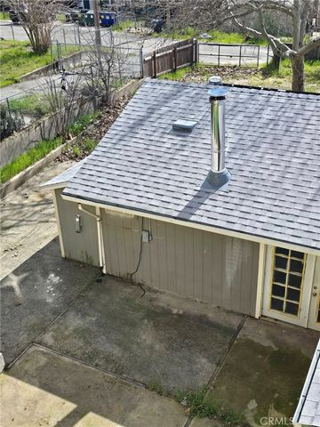 13920 Manakee, Clearlake, CA 95422