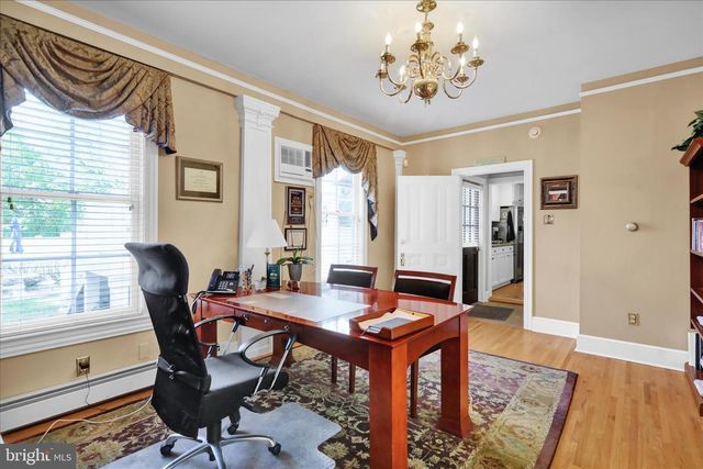 758 E HIGH ST, Pottstown, PA 19464