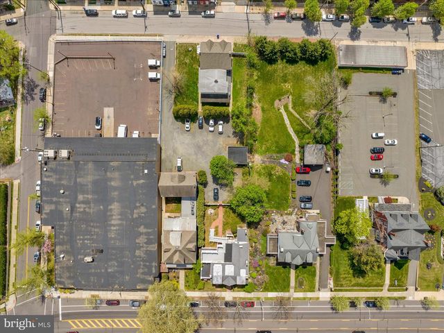 758 E HIGH ST, Pottstown, PA 19464