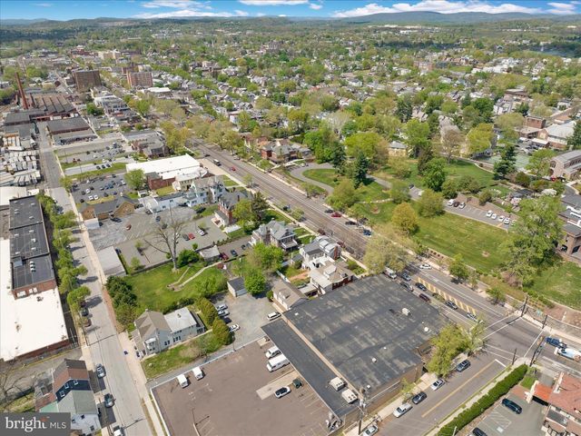 758 E HIGH ST, Pottstown, PA 19464